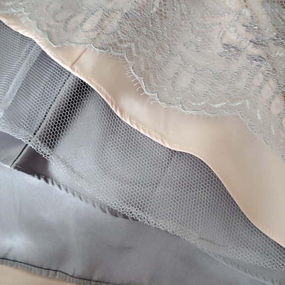 BCBG Maxazria dress - Picture 5 of 12